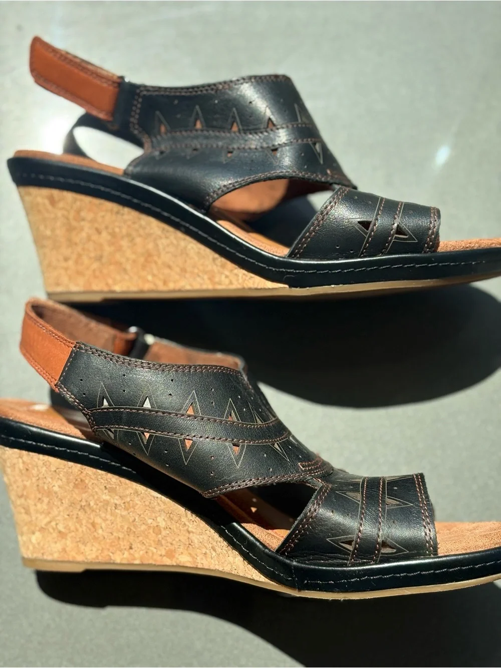 Cobb Hill Janna Perf Slingback Leather Wedge Sandals - Black- size 8